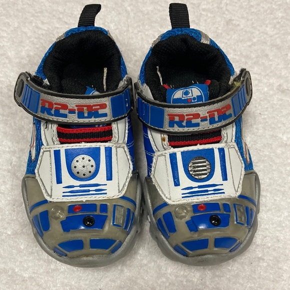 Skechers R2D2 Star Wars velcro strap no tie sneakers size 5 - Picture 2 of 7